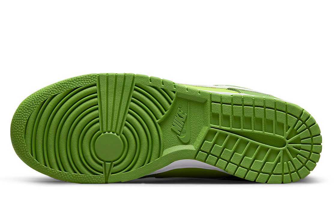 DUNK LOW RETRO "Chlorophyll"